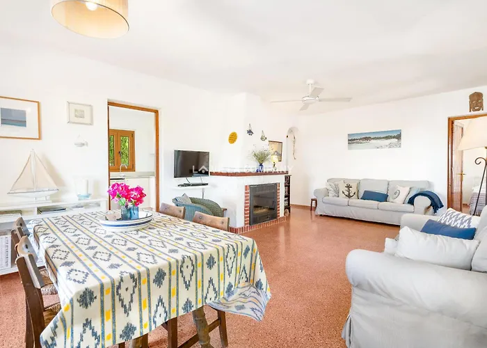 Caterina Cala En Porter (Menorca)